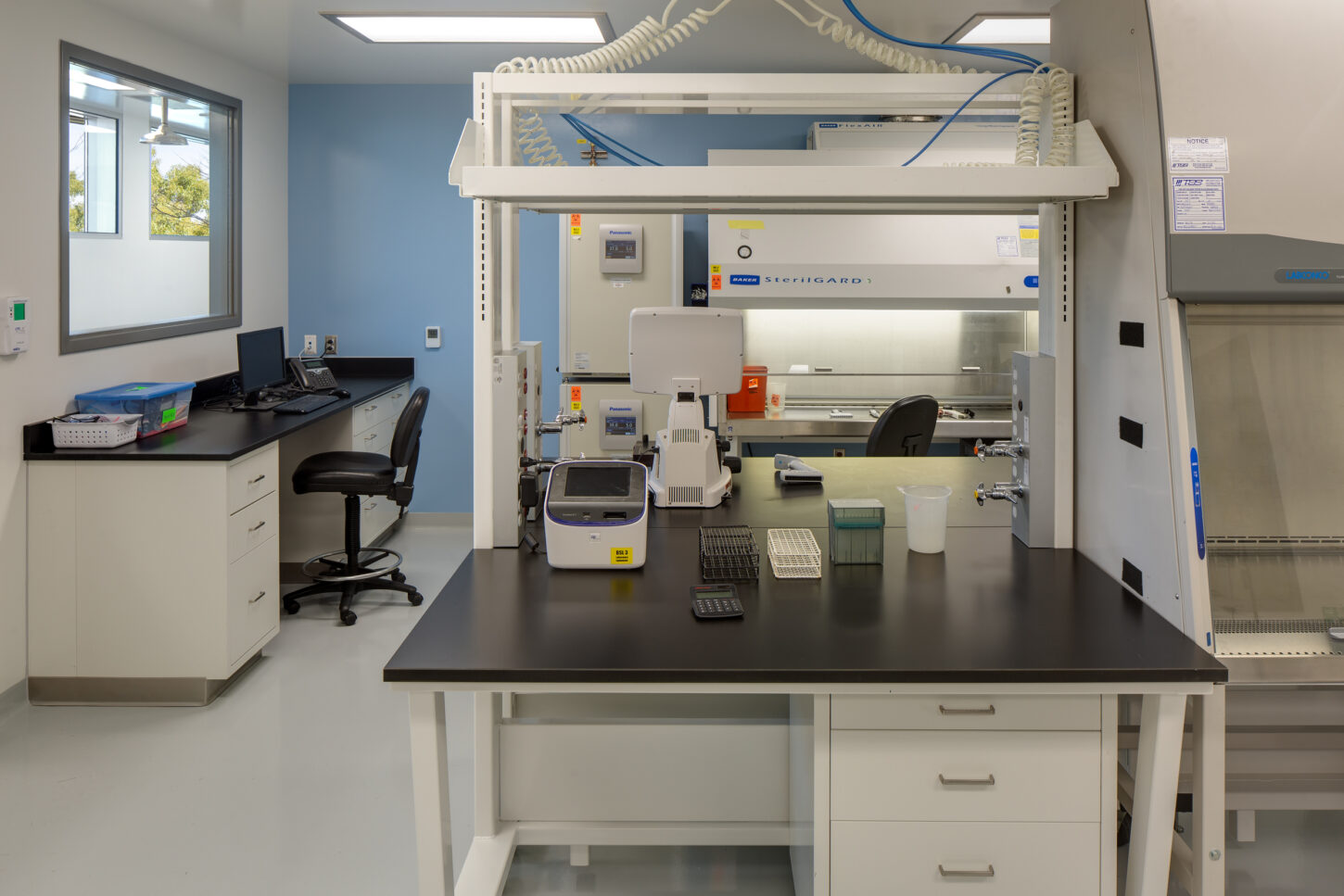 https://www.pmainc.com/wp-content/uploads/2024/09/Sanford-B_BL3-Lab_05-1450x967.jpeg